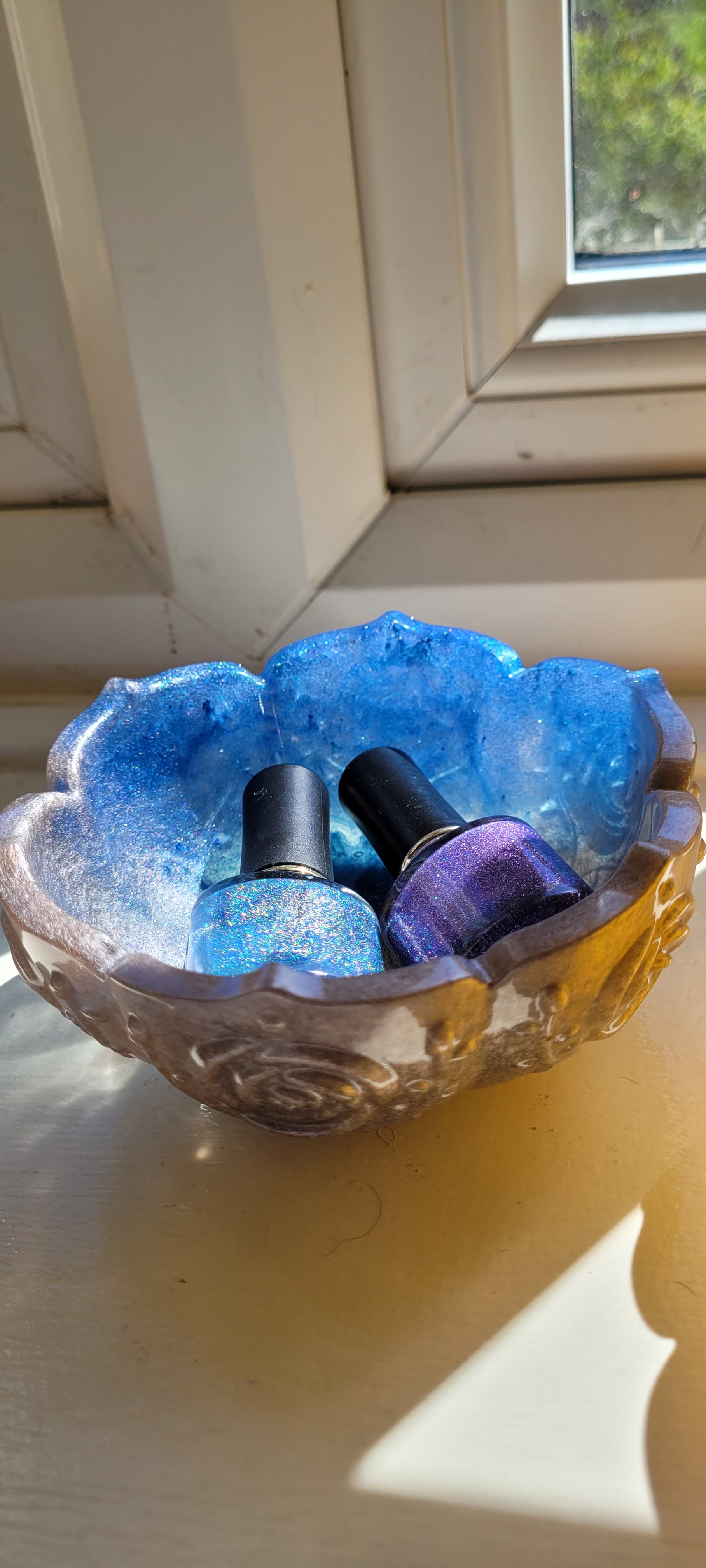 Small Resin Bowls