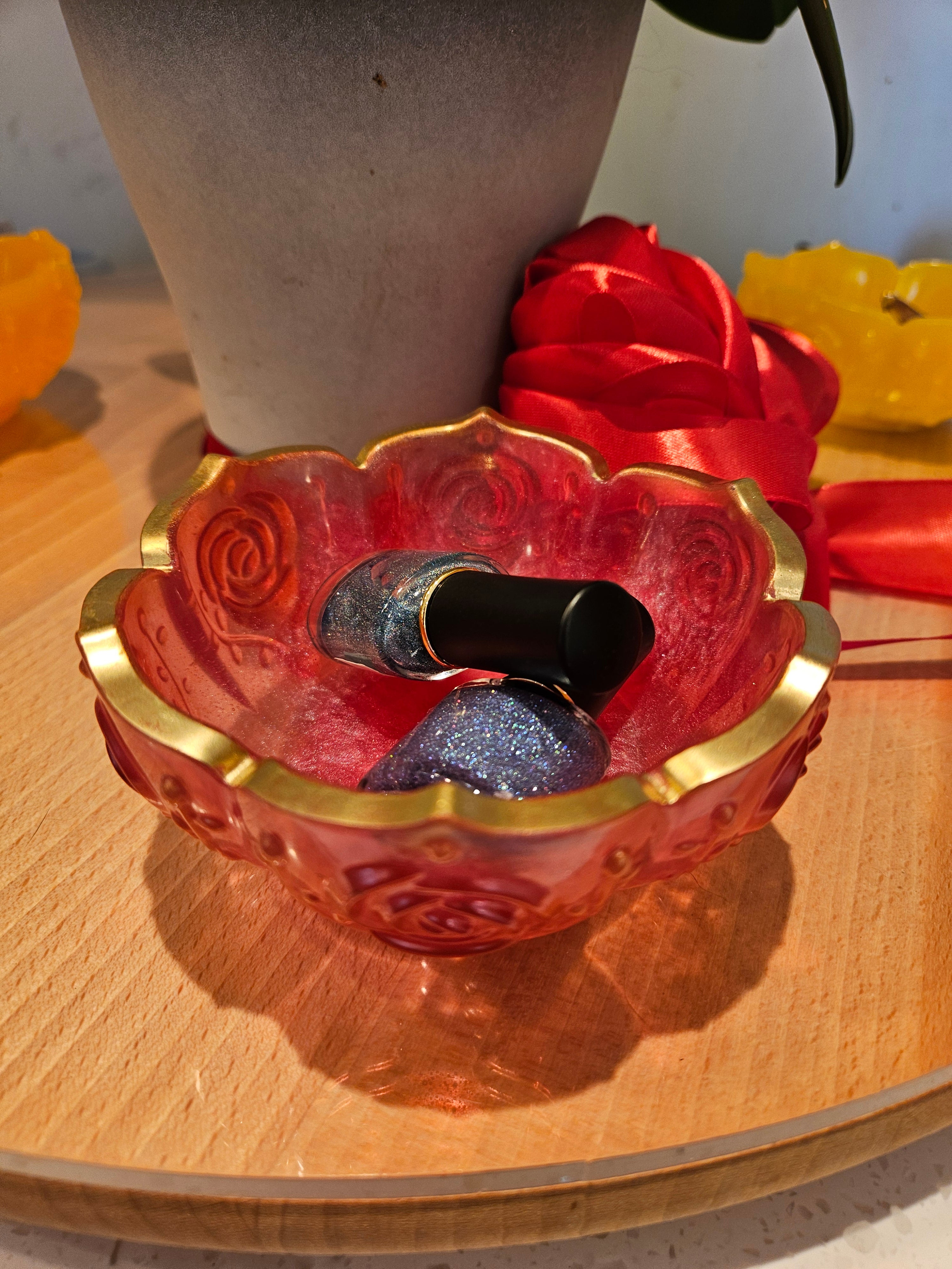 Handmade, Pink & Gold one-of-a-kind resin bowl — no two are ever the same.