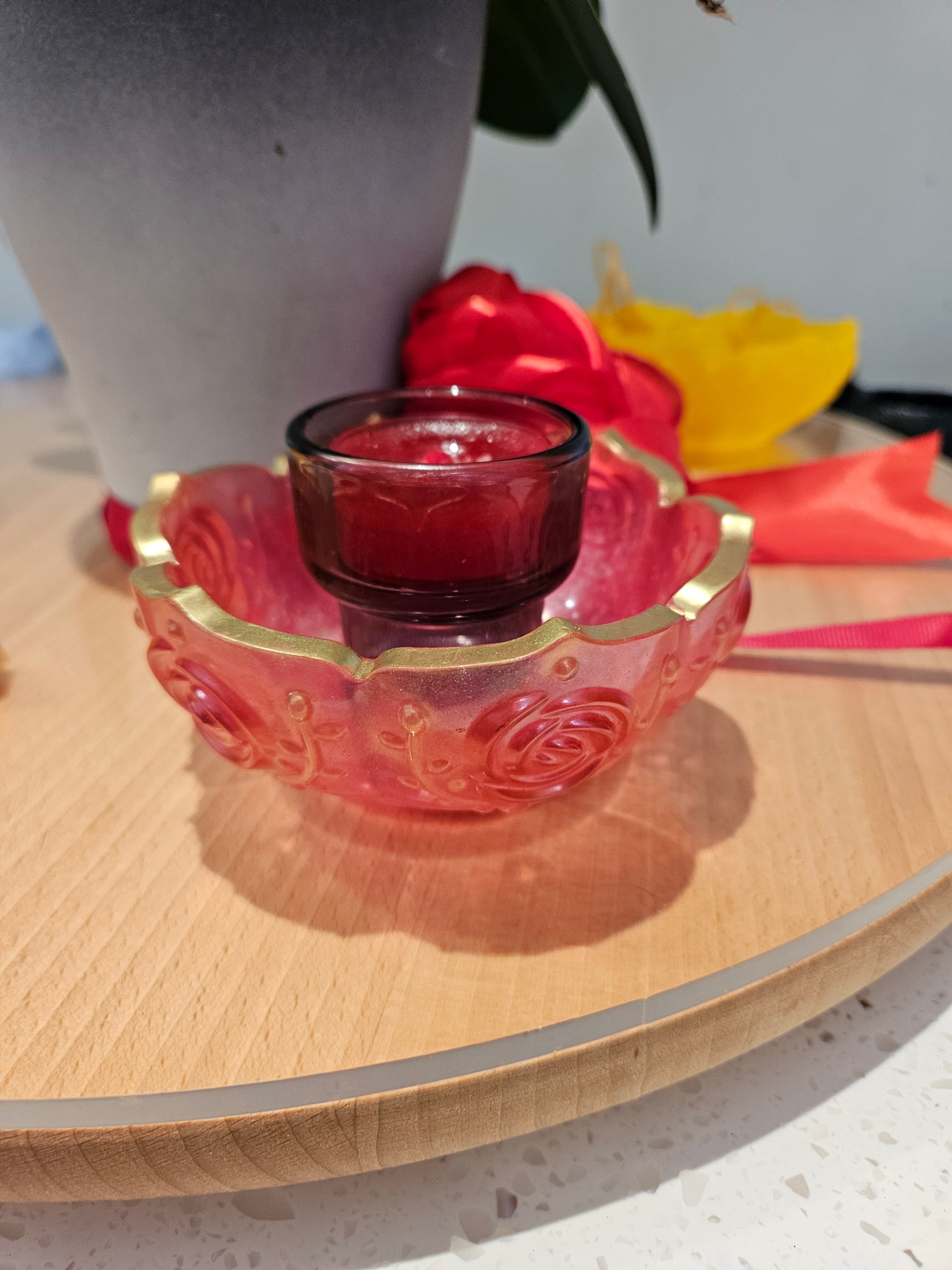 Handmade, Pink & Gold one-of-a-kind resin bowl — no two are ever the same.